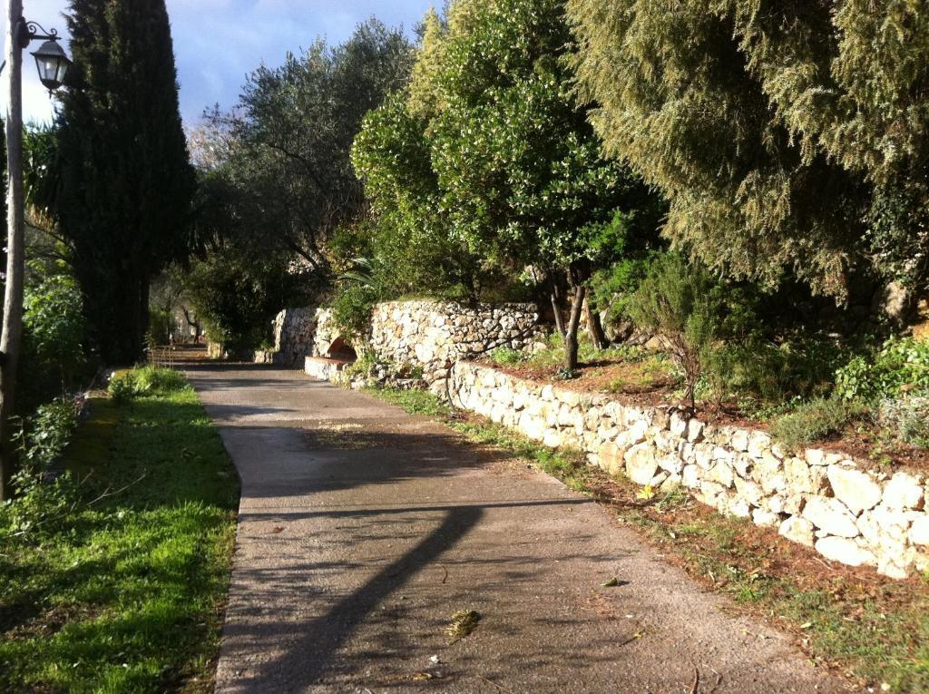 Agriturismo La Rocca Di Perti